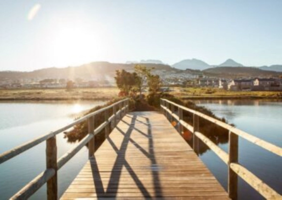 3 Bedroom Property for Sale in Somerset Lakes Western Cape